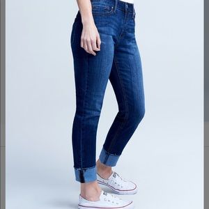 Seven7 cropped jeans
